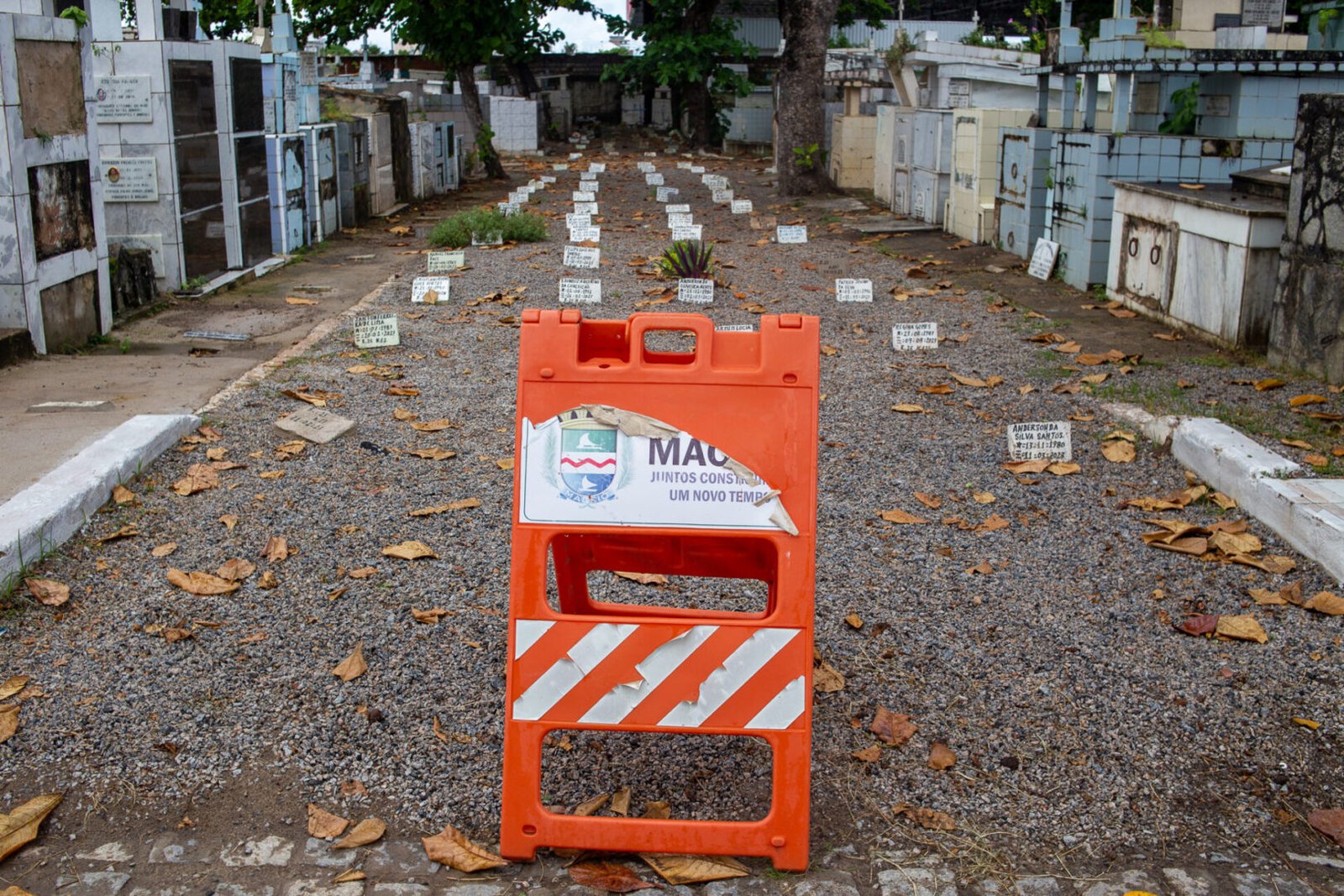 @orlandocostaportfolio Cemiterios 44 scaled - Sem vagas, cemitérios de Maceió enterram 80% dos mortos em cova rasa 