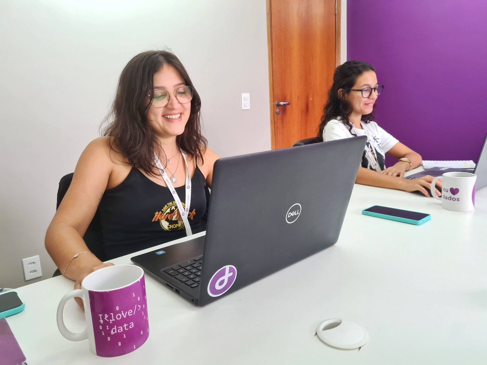 Time da Agencia Tatu no escritorio scaled - Agência Tatu abre inscrições para jornalistas colaboradores de todo o Brasil