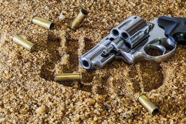 firearm 409252 640 - Assassinatos aumentam 11% em 2020 em Alagoas
